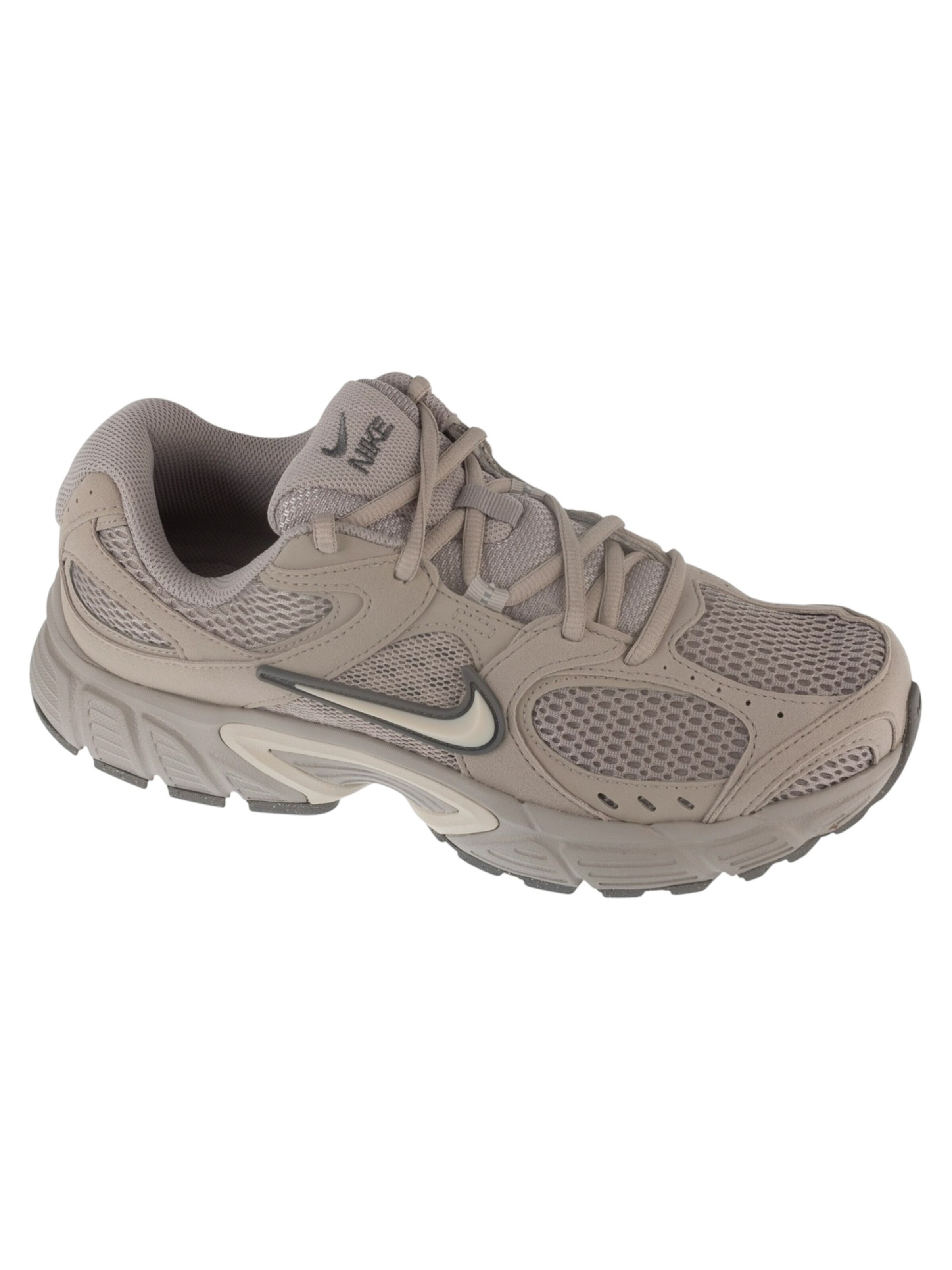 Baskets basses 'Nike V5 RNR' NIKE en gris : devant