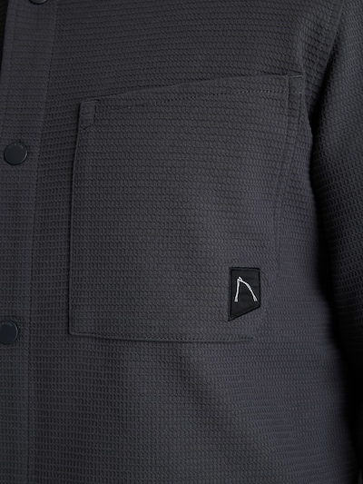 CHASIN' Button Up Shirt 'Axel Structure' in Black, Item view