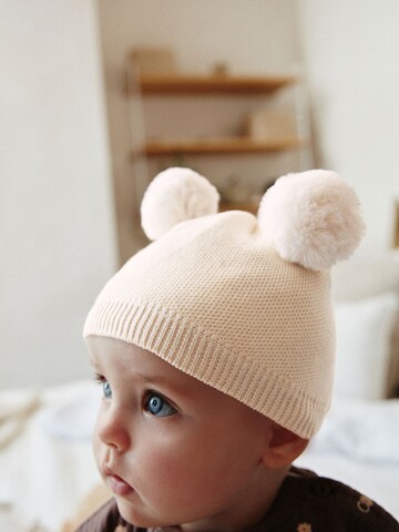 Next Beanie in Beige