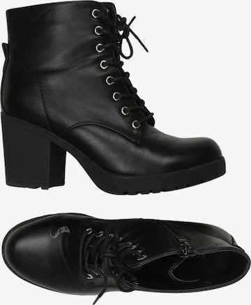 ABOUT YOU Dress Boots in 38 in Black: front