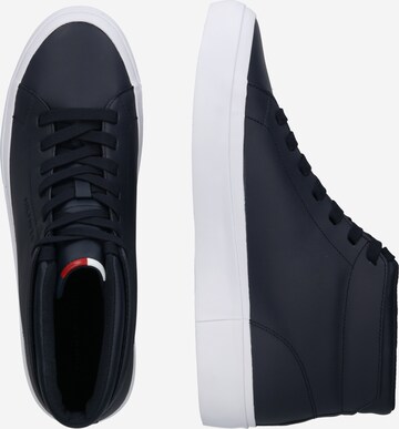 Sneaker alta di TOMMY HILFIGER in blu