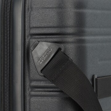 Trousses de toilette 'High Turn' American Tourister en noir