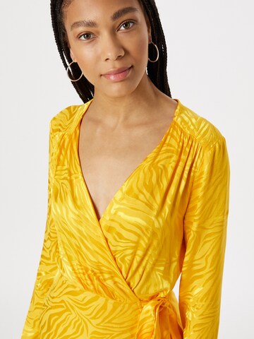 Robe Nasty Gal en jaune