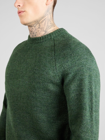 Mavi Sweater in Green