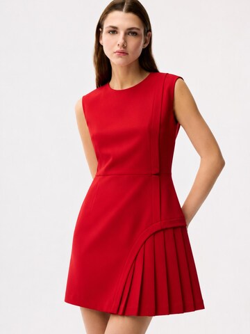 Madnezz House - Vestido em vermelho: frente
