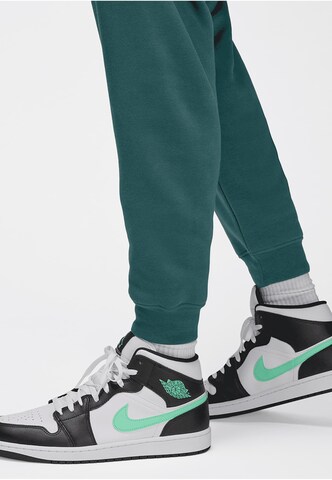 Effilé Pantalon 'Essential' Jordan en vert