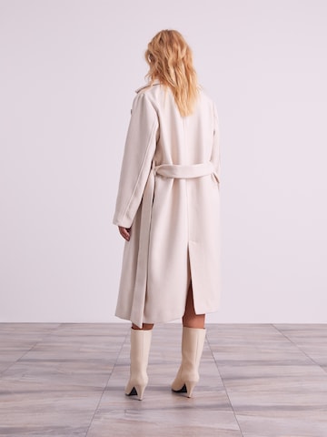 ABOUT YOU x Iconic by Tatiana Kucharova Between-Seasons Coat 'Livia' in Beige