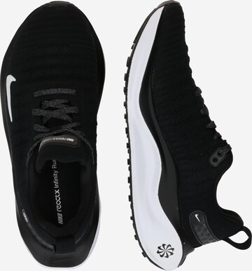 Scarpa da corsa 'React Infinity Run' di NIKE in nero