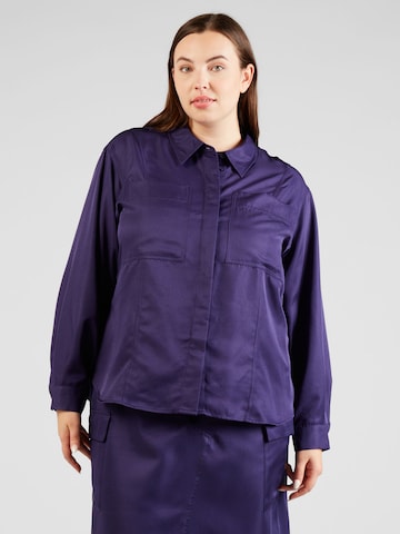 Camicia da donna 'SIKKA' di Vero Moda Curve in blu: frontale