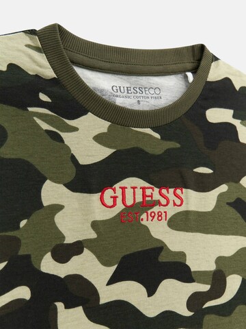 GUESS T-Shirt in Grün