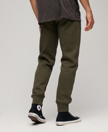 Effilé Pantalon 'Essential' Superdry en vert