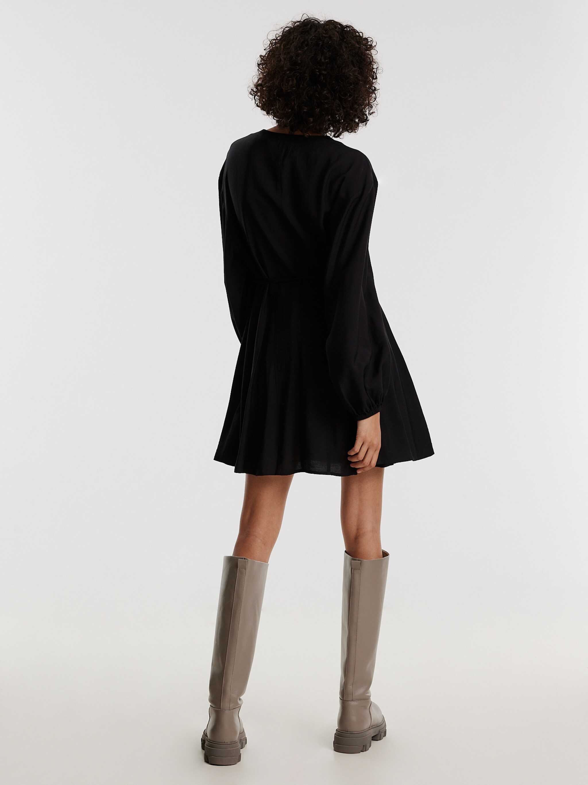EDITED Produits Robe 'Jeanette' noir