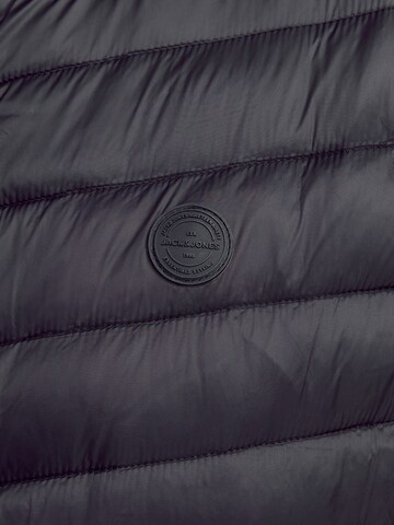 Gilet 'JJESprint' di Jack & Jones Plus in nero