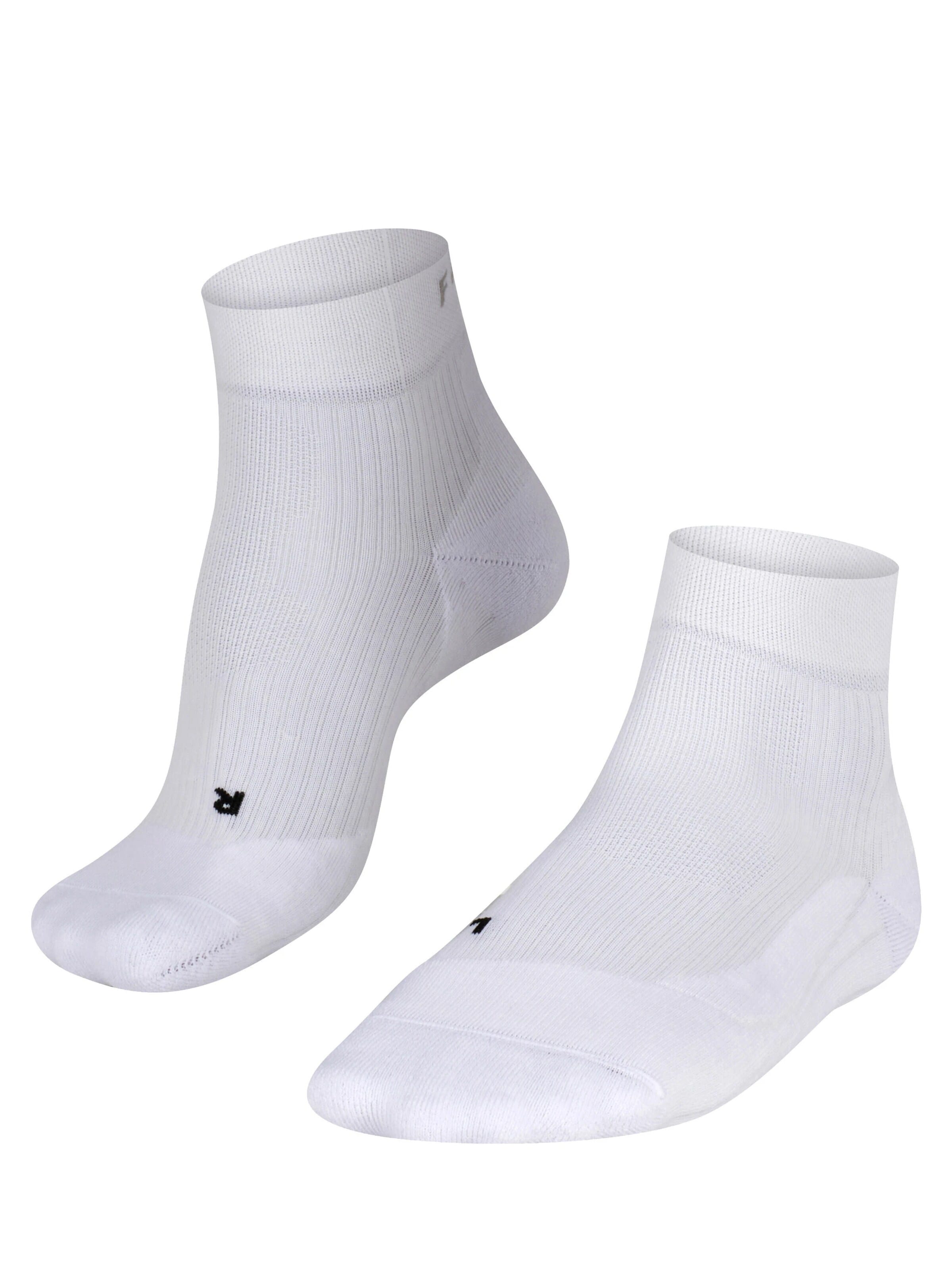 FALKE Athletic Socks 'TE 4 Short' in White: front