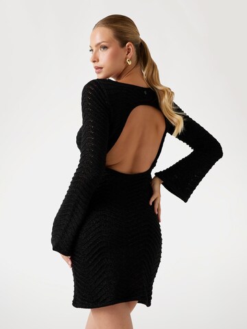 GUESS Knitted dress in Black