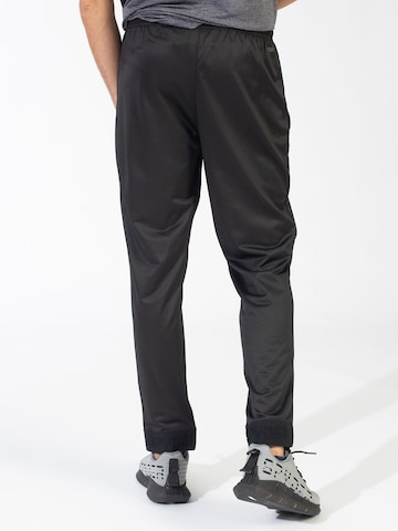 Regular Pantaloni sport de la Spyder pe negru