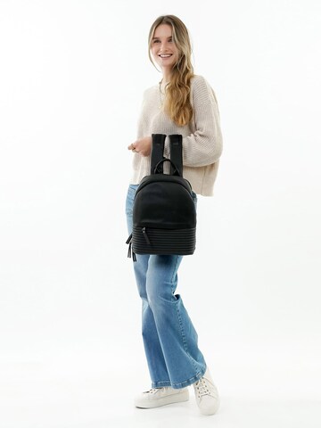 Suri Frey Backpack 'Judy' in Black