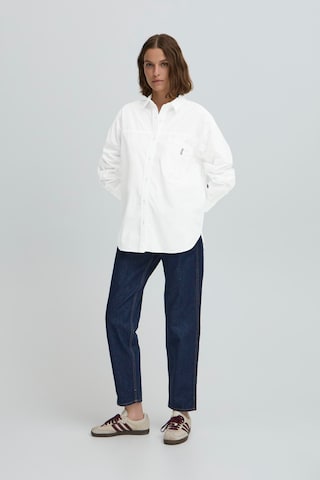 Ball Blouse in White