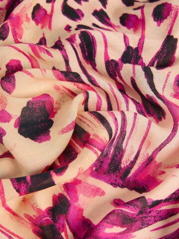 Lipsy - Cachecóis em rosa