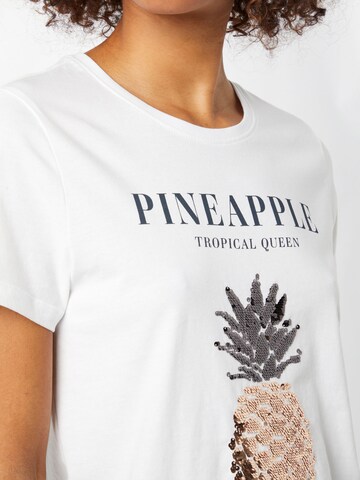 ONLY - Camiseta 'Kita' en blanco