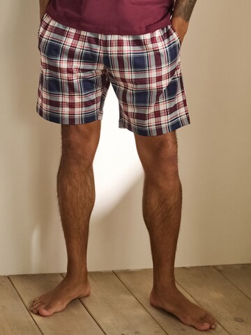 raudona Next Trumpa pižama