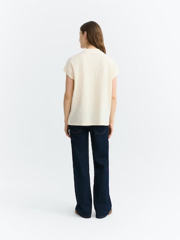 Thinking MU Shirt 'VOLTA' in Weiß: Rückseite