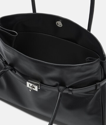 Liebeskind Berlin Shoulder Bag in Black