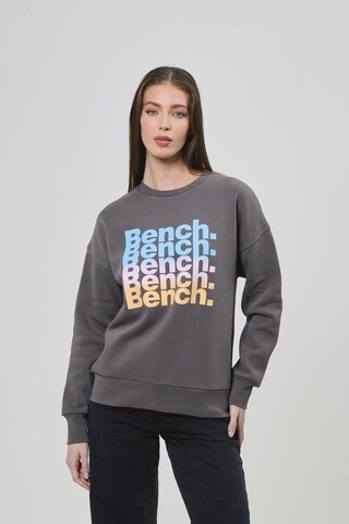 BENCH Sweatshirt in Grey: front