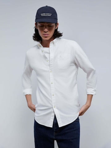 Scalpers Regularny krój Koszula 'New Forest Oxford' w kolorze biały: przód