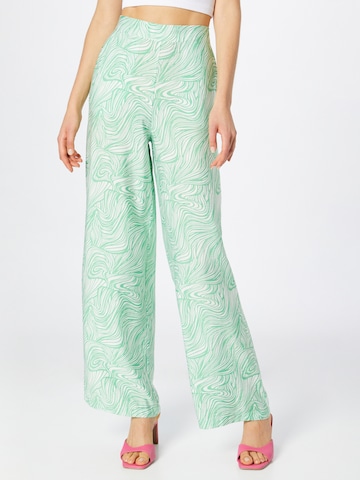 Loosefit Pantaloni di OBJECT in verde: frontale