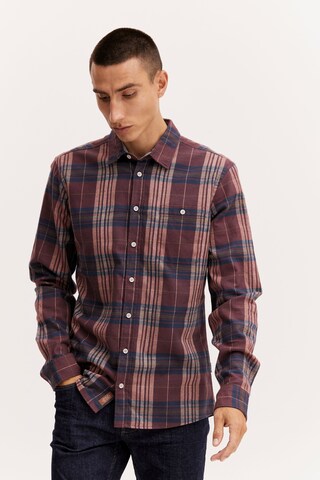 Slim fit Camicia di BLEND in marrone: frontale