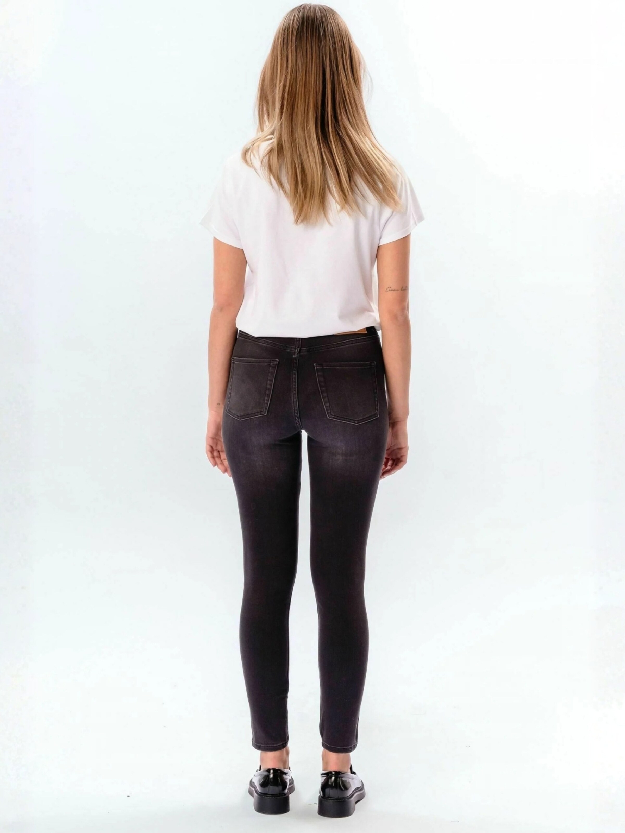 TEESHOPPEN Regular Jeans ' Skinny ' in Schwarz