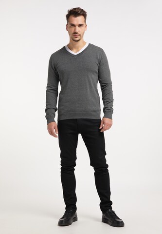 RAIDO Sweater in Grey