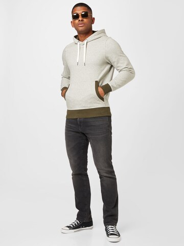 TOM TAILOR Sweatshirt in Grau