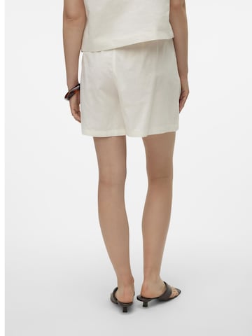 Loosefit Pantalon 'May' VERO MODA en blanc