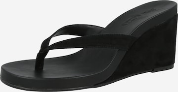 STEVE MADDEN Varvastossut 'Playing' värissä musta: etupuoli