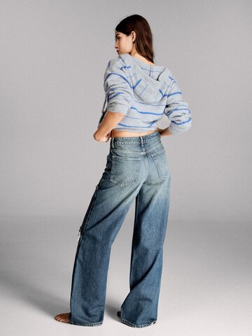 Bershka Wide leg Jeans in Blue: back