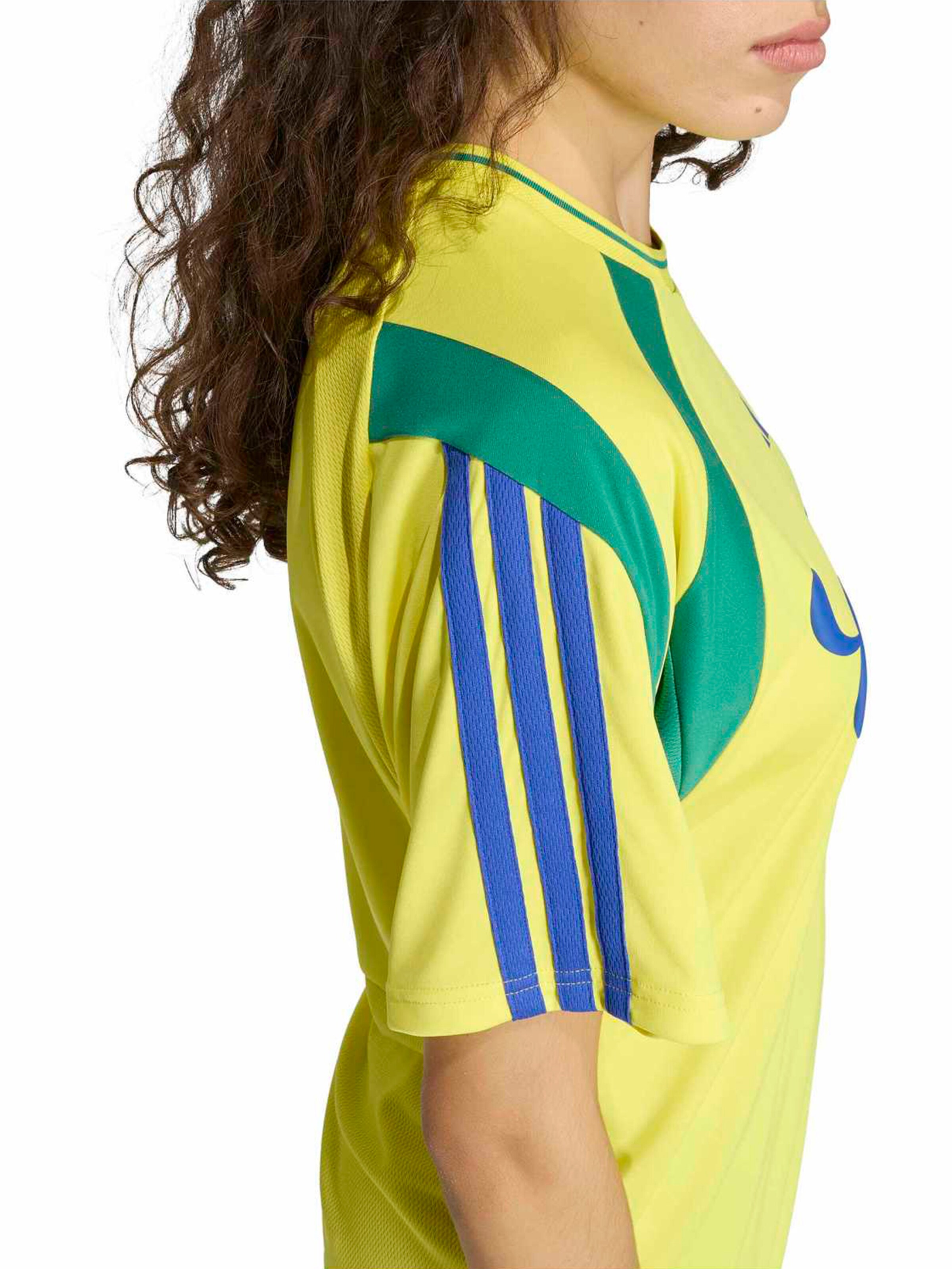 ADIDAS SPORTSWEAR Функциональная футболка 'HER' в Желтый