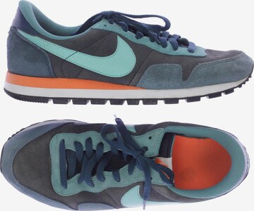 NIKE Sneakers & Trainers in 43,5 in Green: front