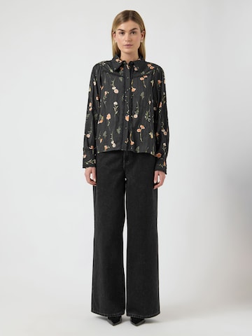 YAS Blouse 'YASSOMELLI' in Zwart