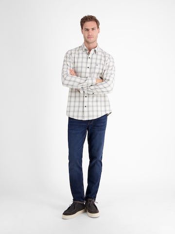 Coupe regular Chemise LERROS en blanc