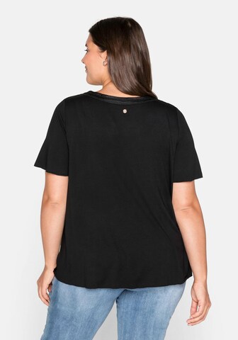 SHEEGO T-Shirt in Schwarz