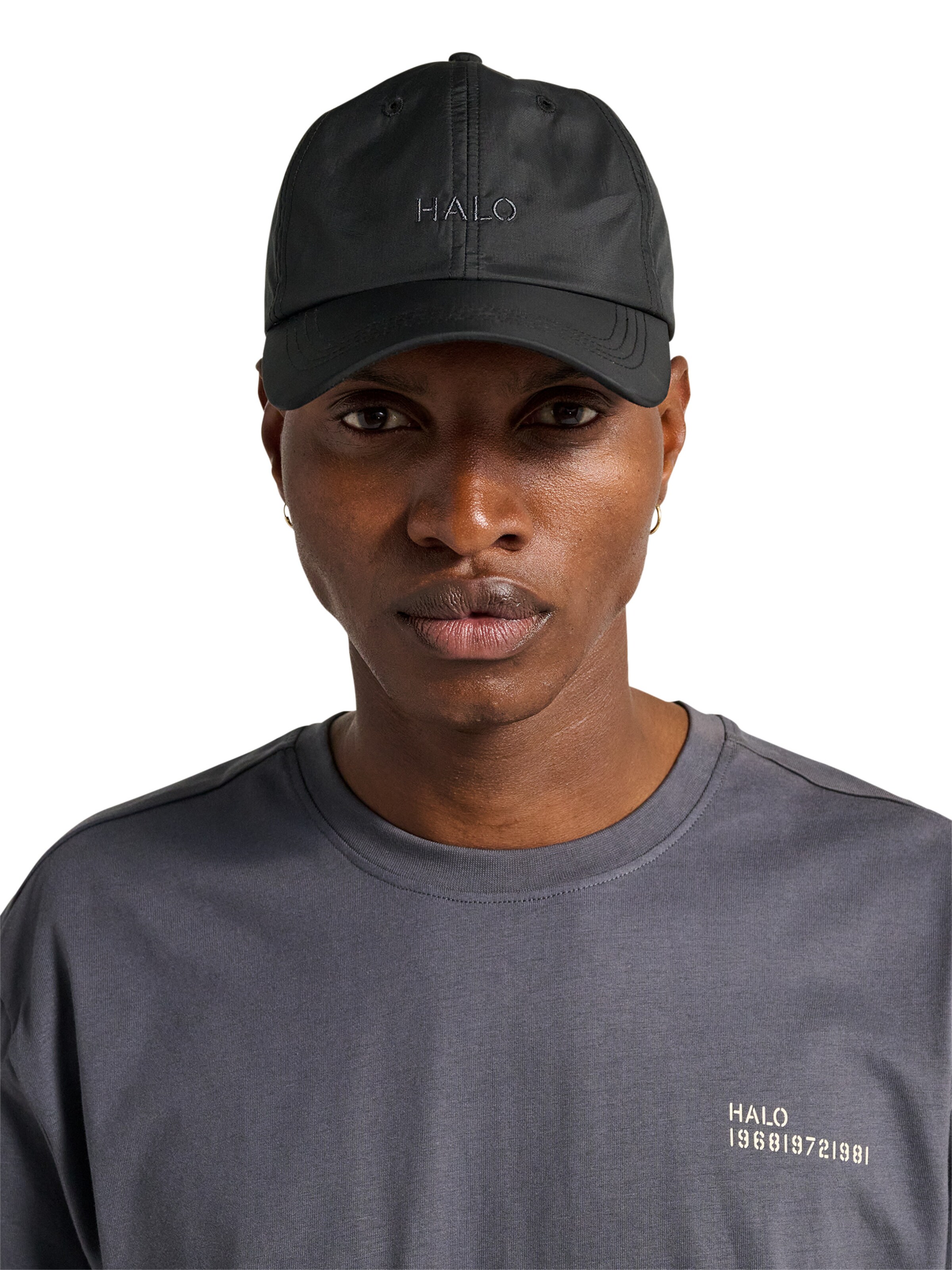 HALO Cap in Black: front
