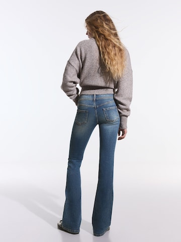 Bershka Flared Farmer - kék