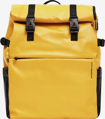 MANDARINA DUCK Backpack 'Daypack' in Yellow: front