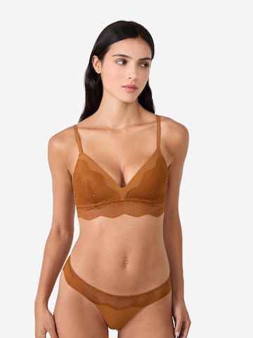 Triangolo Reggiseno 'Envergure' di ETAM in marrone