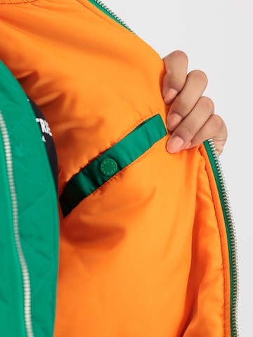 ALPHA INDUSTRIES Prechodná bunda - Zelená