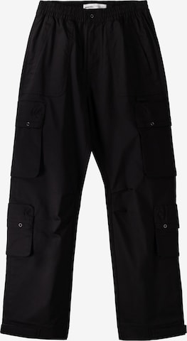 Loosefit Pantalon cargo Bershka en noir : devant