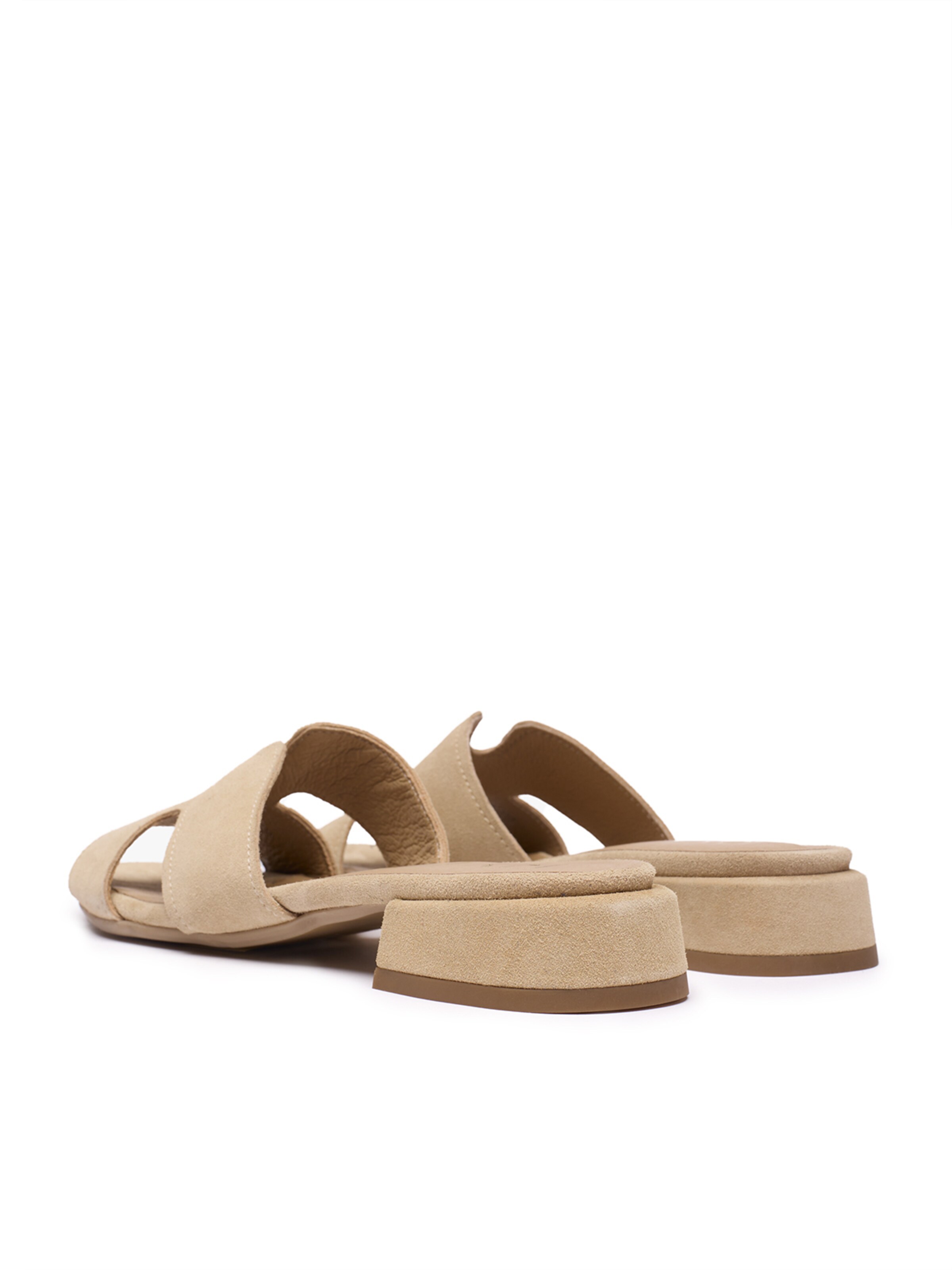 Saboți de la RYLKO pe bej