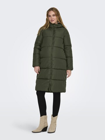 Only Maternity Wintermantel 'ABBIE' in Groen